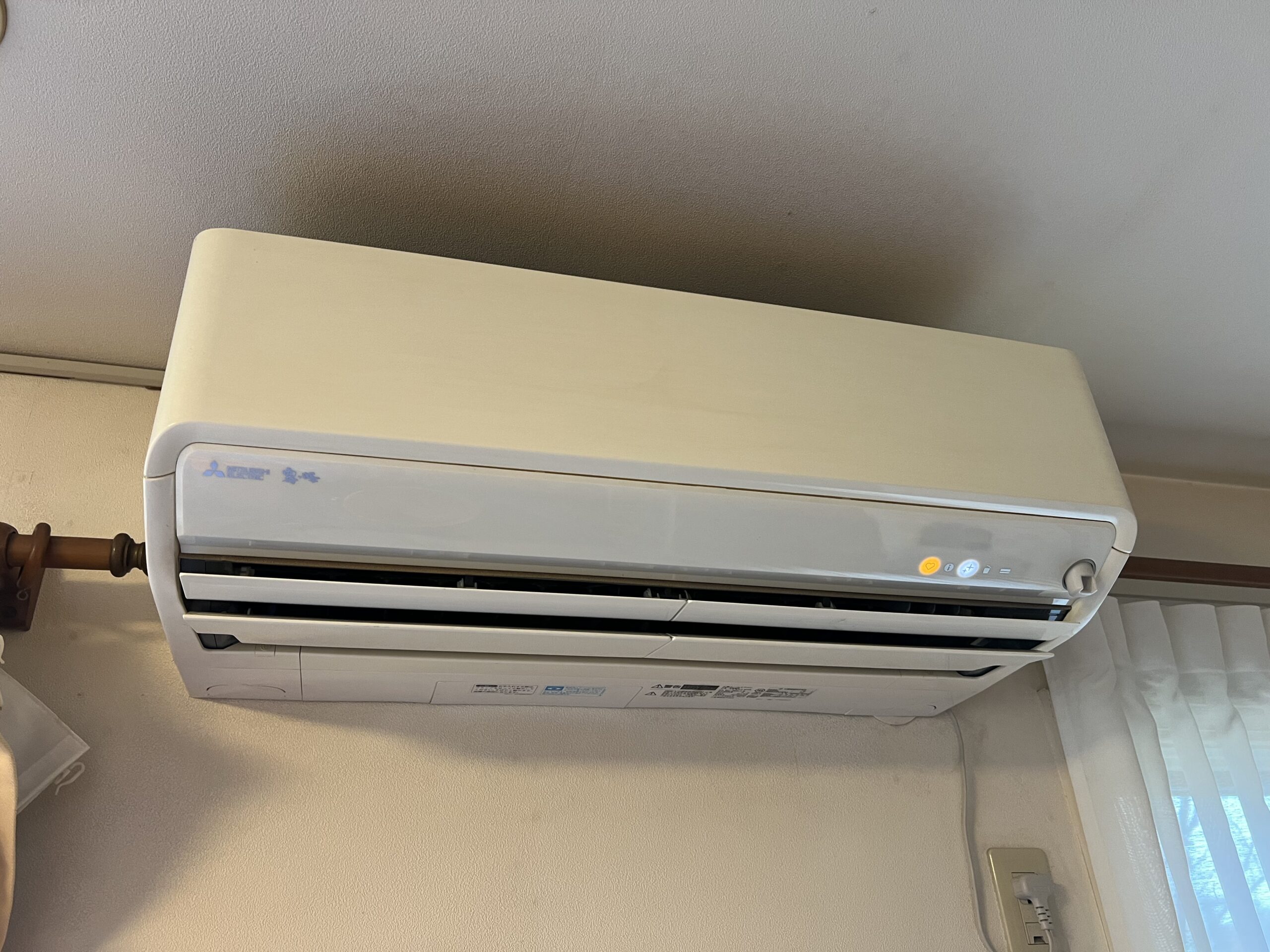 三菱霧ヶ峰 お掃除機能付き MSZ-ZW2817-W｜施工事例｜TBIservice