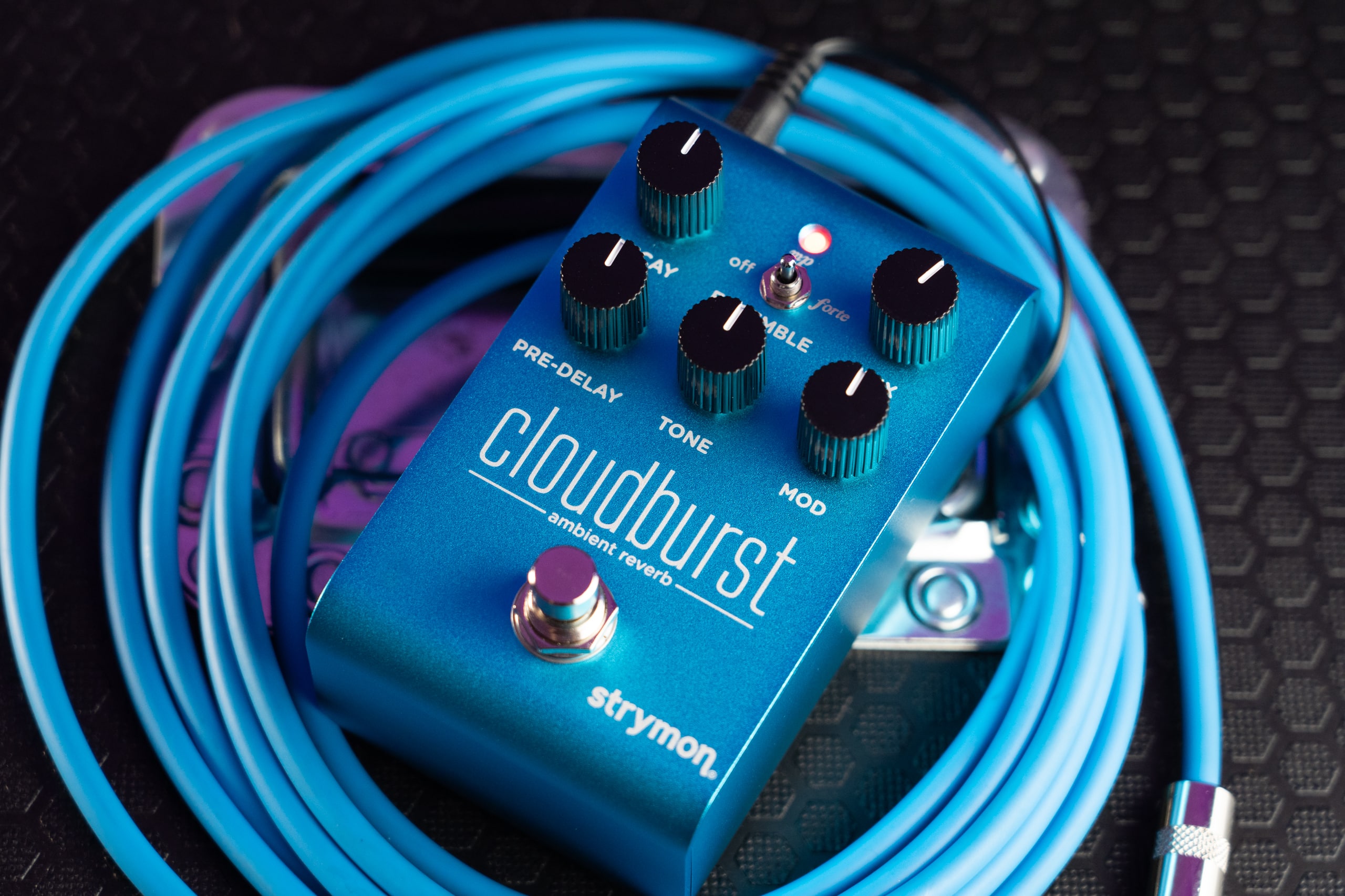strymon | cloudburst | アンビエント・リバーブ | 製品情報