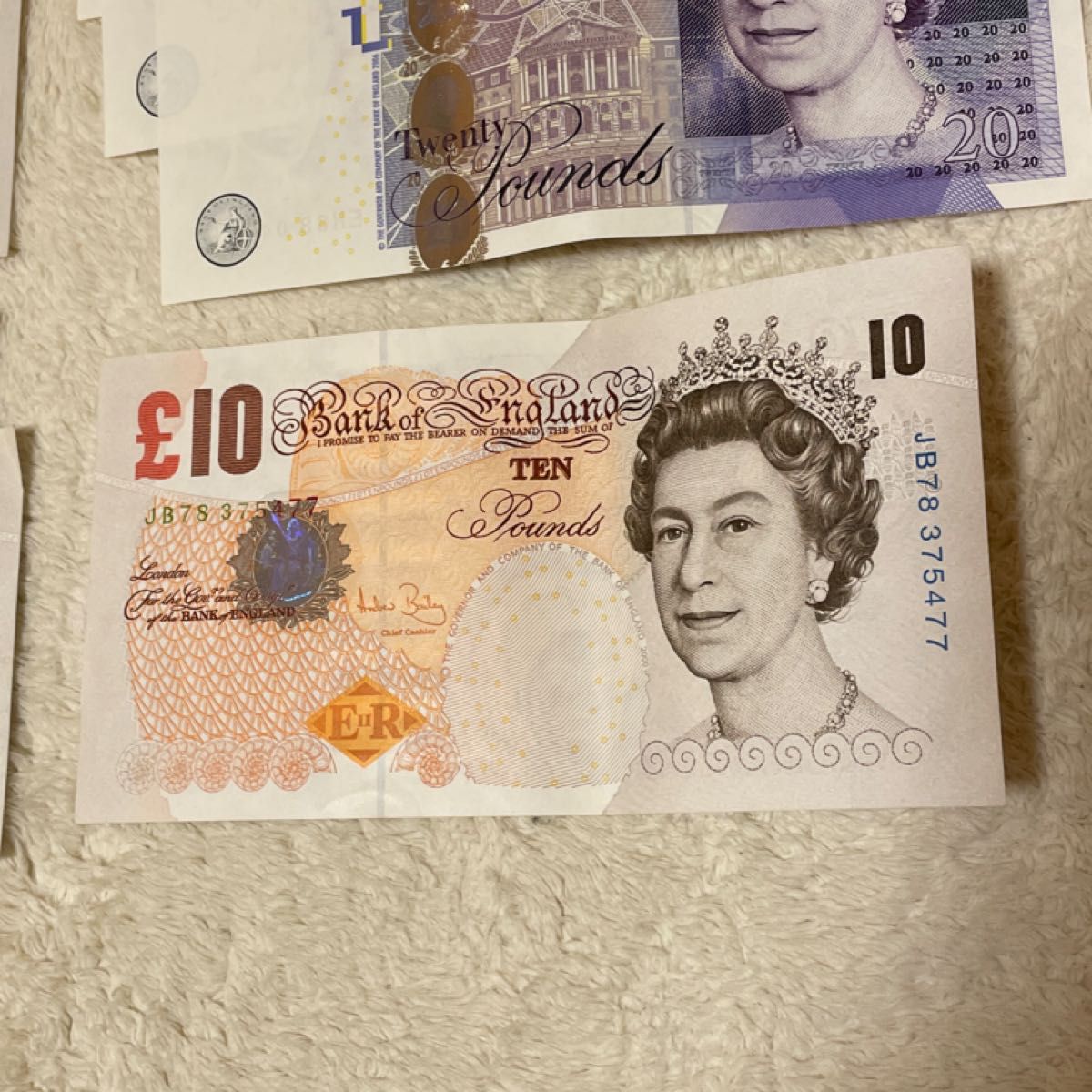 イギリス 旧紙幣 合計390ポンド 50ポンド紙幣 5枚 20ポンド紙幣 6枚 10