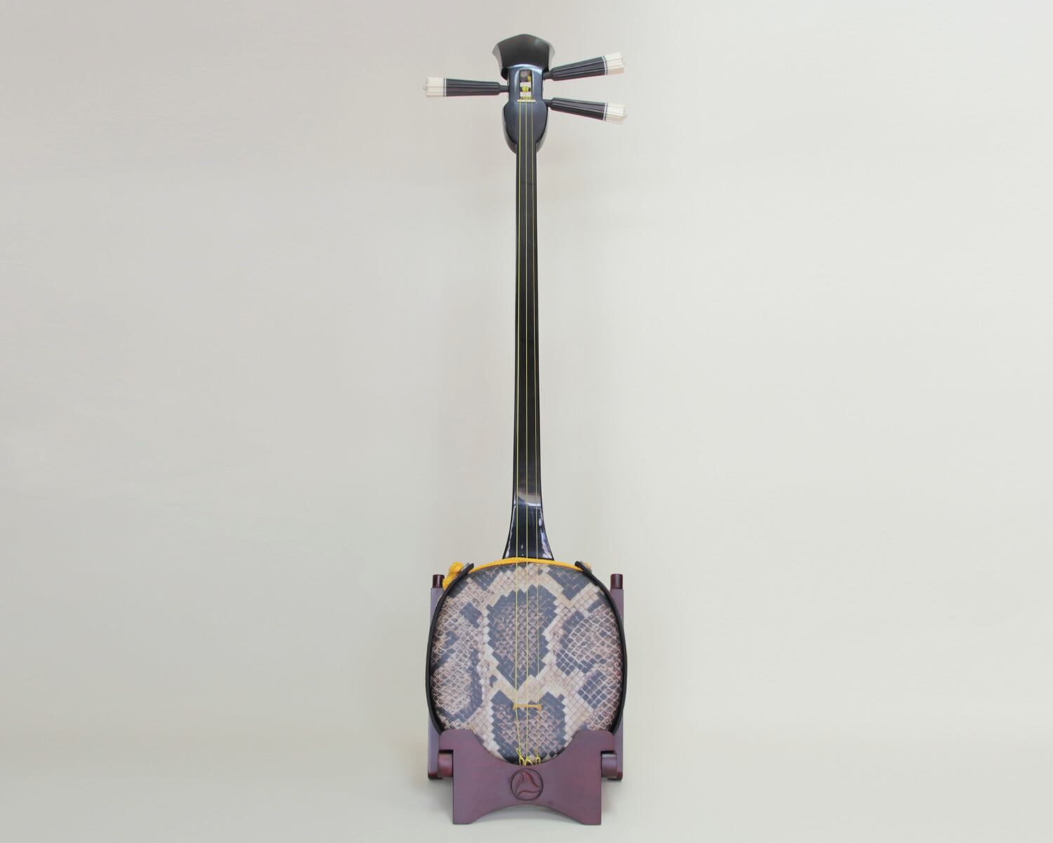 三味線 No.09【黒木】 | 福盛堂 三味線・島太鼓・エイサー太鼓 奄美