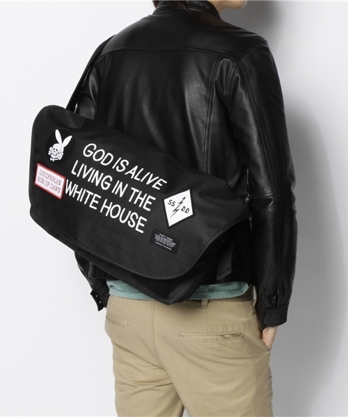 BEAMS（ビームス）の「FUCT / SSDD MESSENGER BAG（メッセンジャー