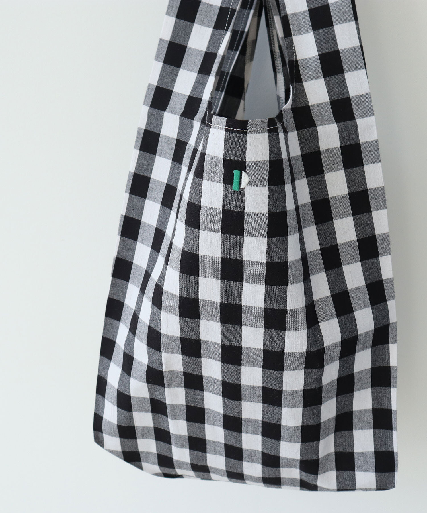 AMBIDEX Store ○ギンガムチェック P刺繍エコバッグ(F コン): PAR ICI