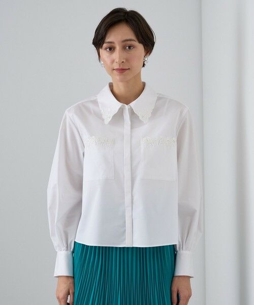 セール】 【Eternal Line 2024】コンパクトコットン刺繍衿 ブラウス