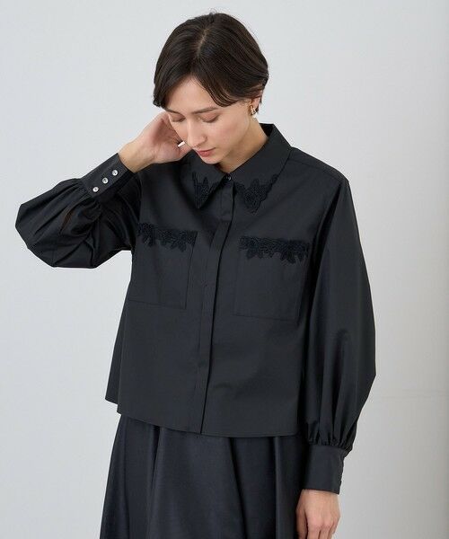 セール】 【Eternal Line 2024】コンパクトコットン刺繍衿 ブラウス