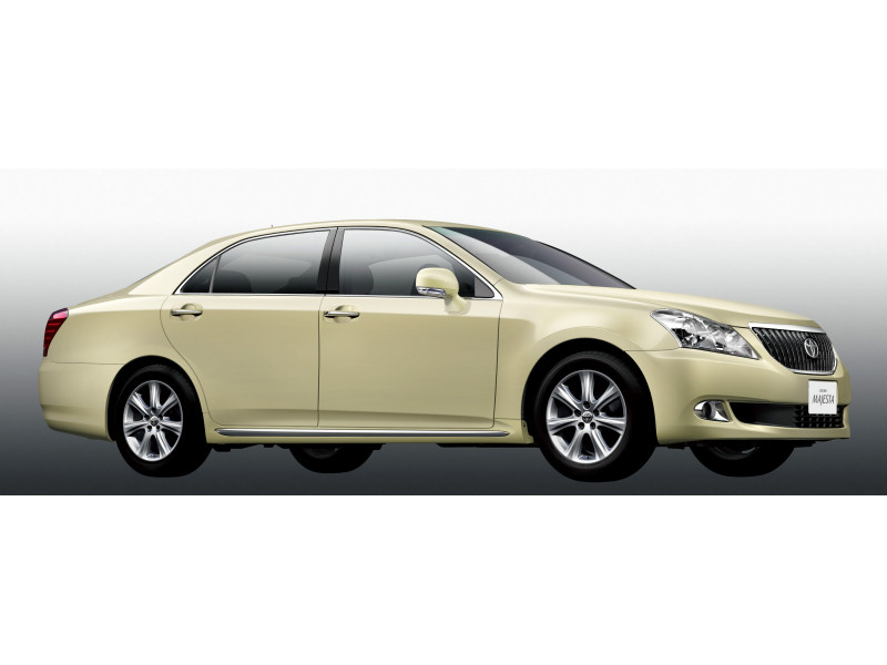 トヨタ クラウン マジェスタ 2009年モデル Gタイプ Fパッケージの価格