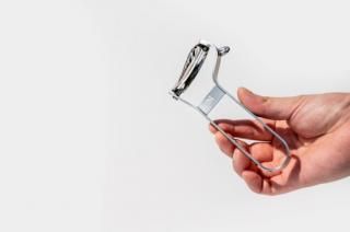 家庭用髪はさみの『SHIGERU（シゲル）』