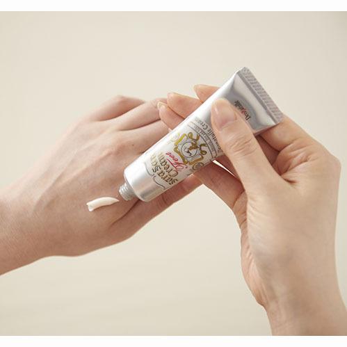 医薬部外品】デオナチュレ 足指さらさらクリーム 30g（DN薬用フット