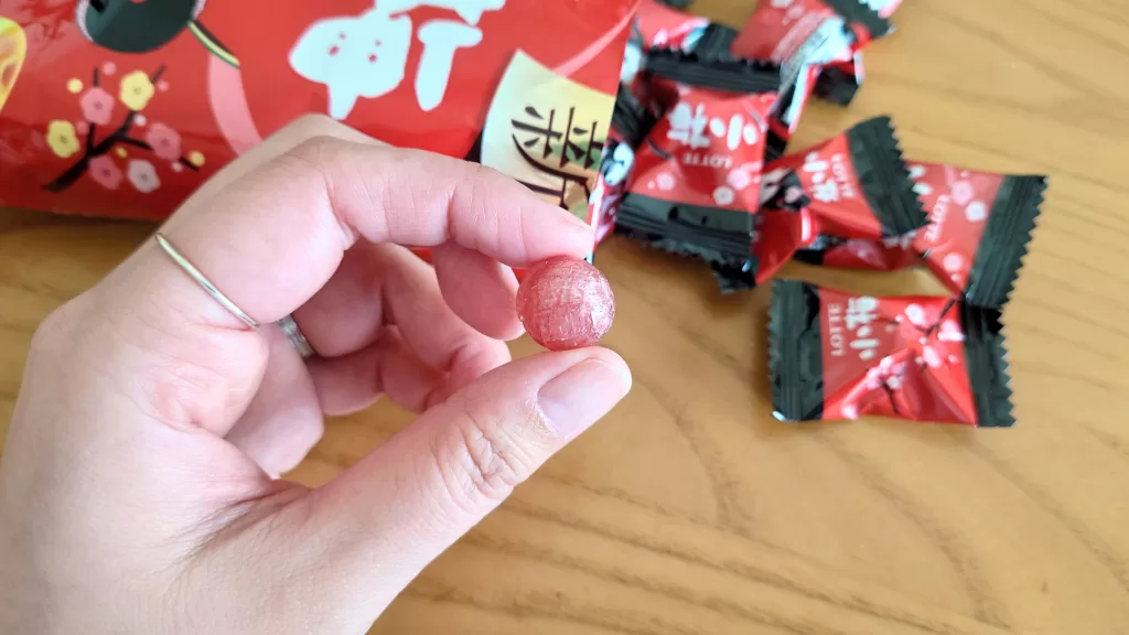 知ってた？ロングセラーキャンディの「小梅」がリニューアルしてアレが