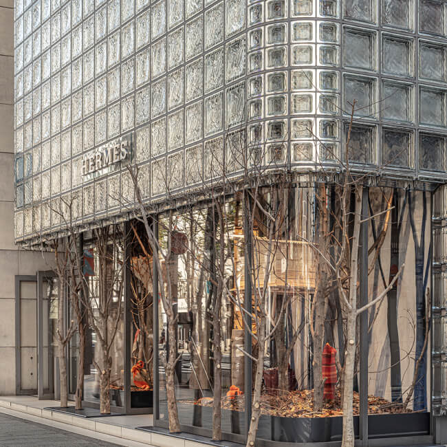 Tadashi Kawamata's flâneur experience at Ginza Maison Hermès | LA