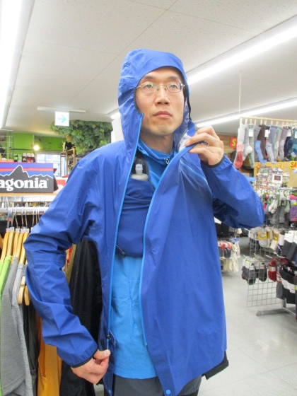 パタゴニアが考える「革新的」トレランウェアとは？ : 秀岳荘みんなの