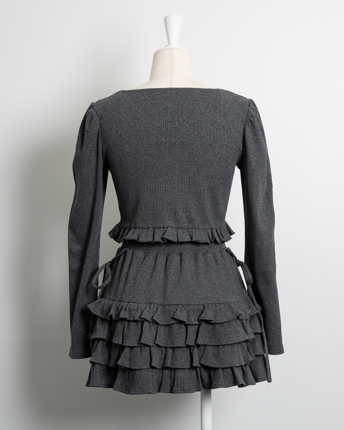 ドーリーフリルカットソーセットアップ – pium