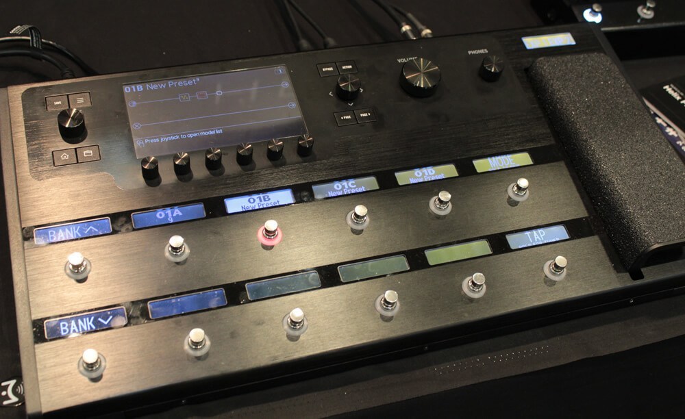 待望のメジャーアップデート！エフェクターシリーズ「LINE6 Helix」を
