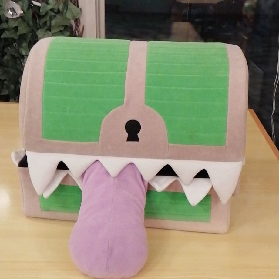 ドラゴンクエスト超レアでっかいミミック現れた！ ドラクエ』ミミック＆ひとくいばこの貯金箱フィギュアがあらわれた