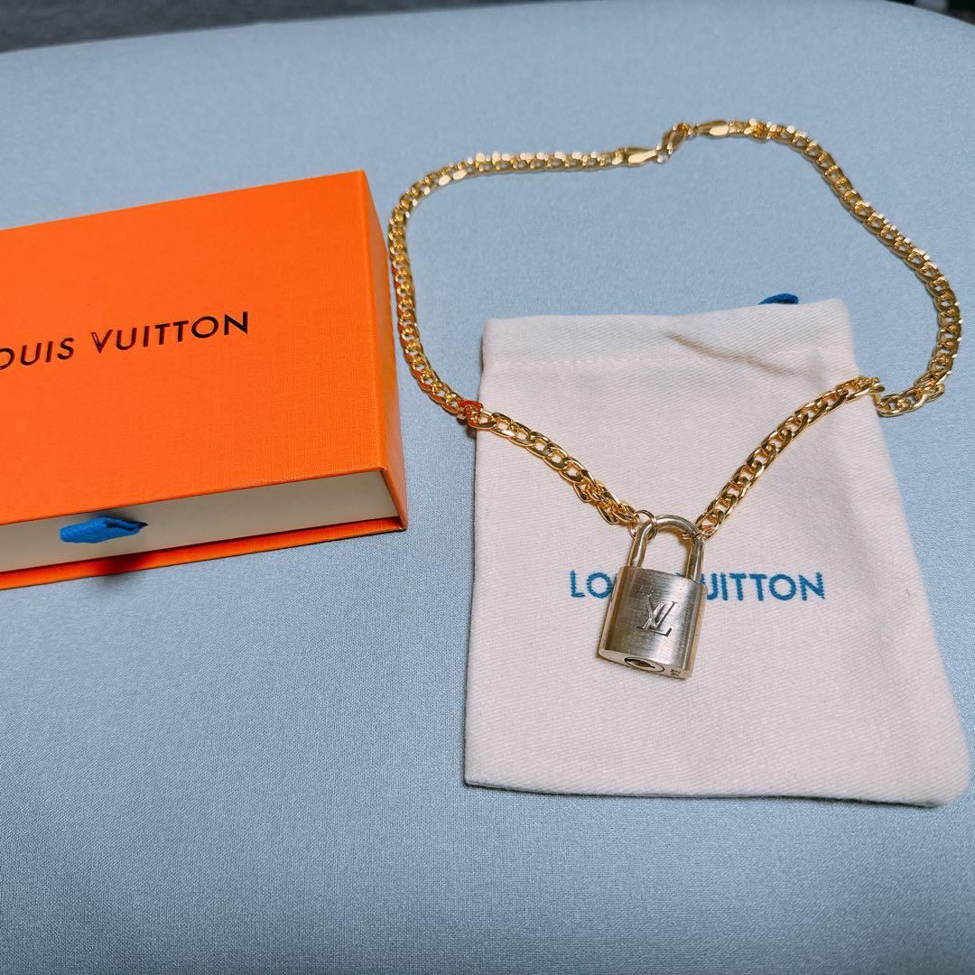 ルイヴィトン ネックレス パドロック カデナ チェーン付き 南京錠