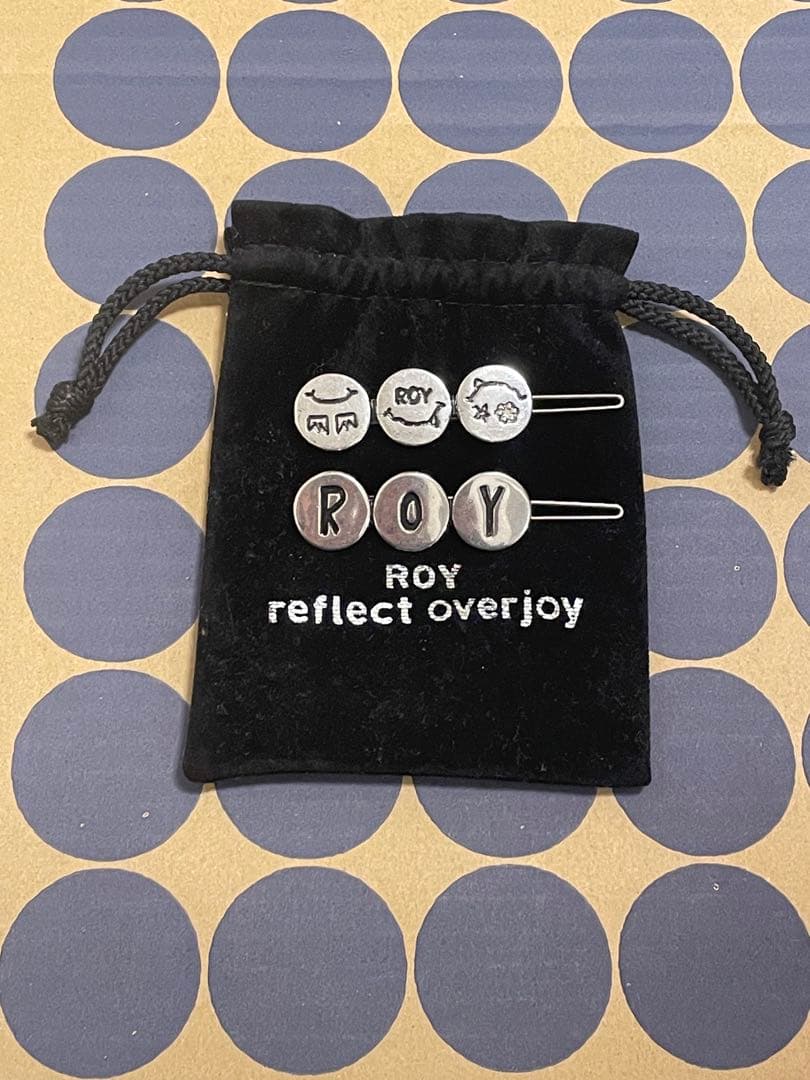 【完売品】LiSA ROY ヘアピン LiSA | SS第二弾 4/8 開始ですっ🐈‍⬛👑 #Repost @royreflectoverjoy