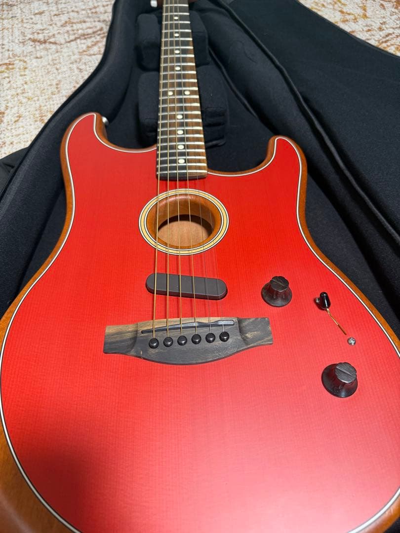 最終値下げ Fender USA アコスタソニック ダコタレッド ギグバッグ付き