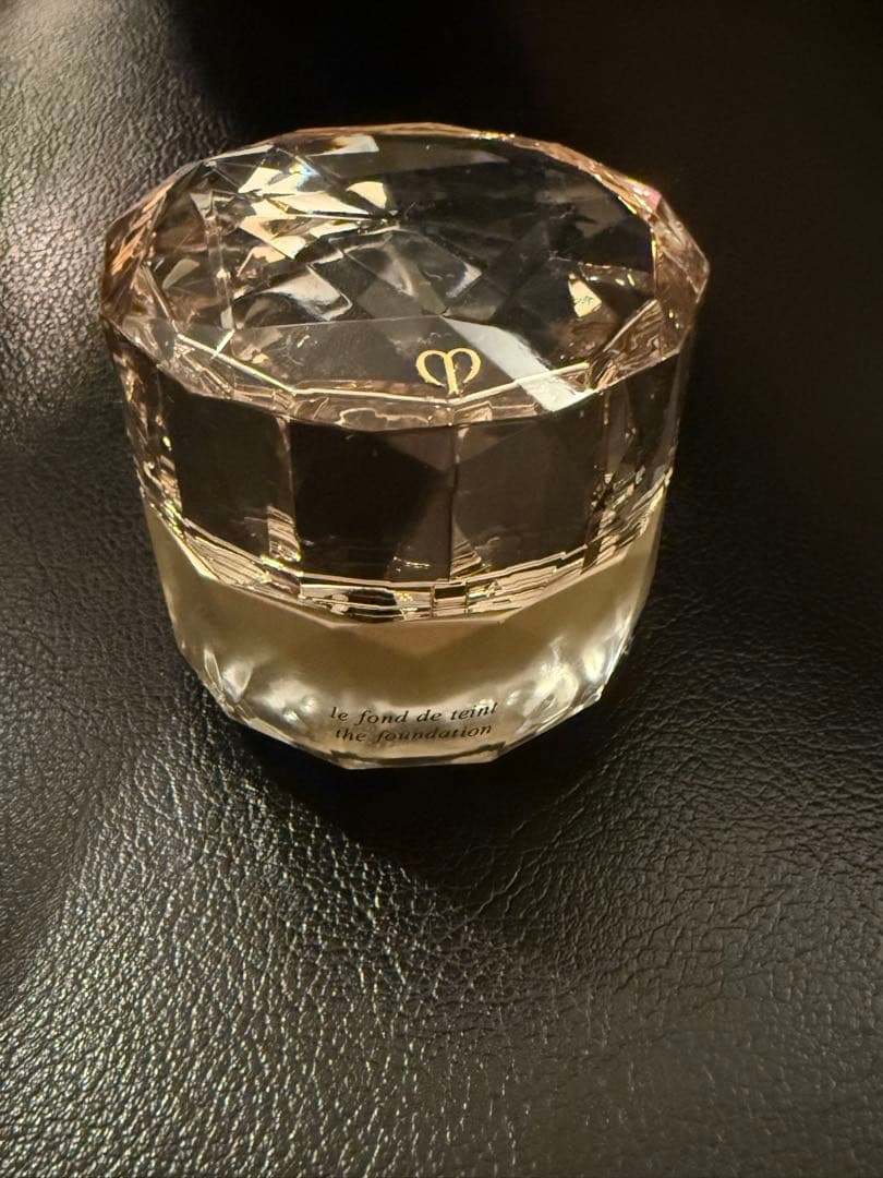 クレドポーボーテルフォンドゥタン ル・フォンドゥタンn - ファンデーション - メイクアップ | クレ・ド