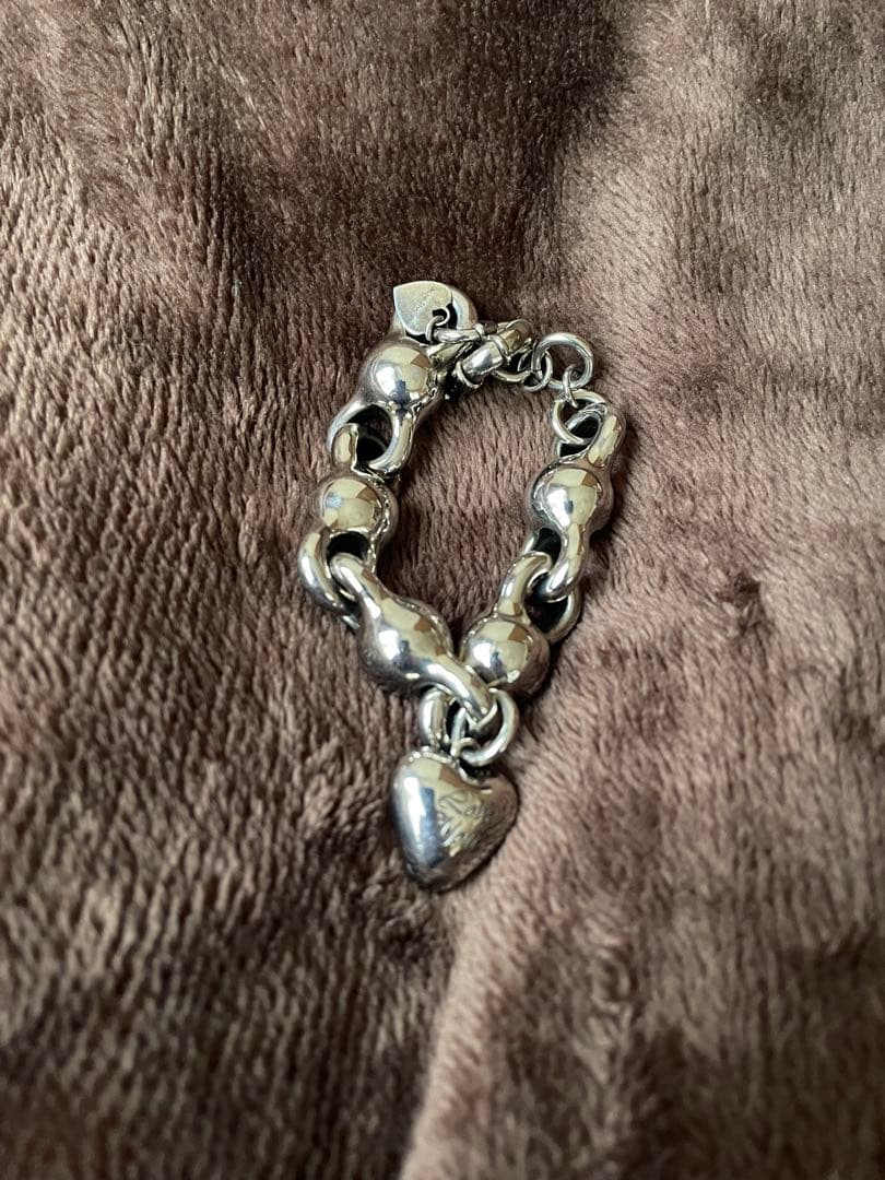 Acne Studios ハート型チャーム付きブレスレット