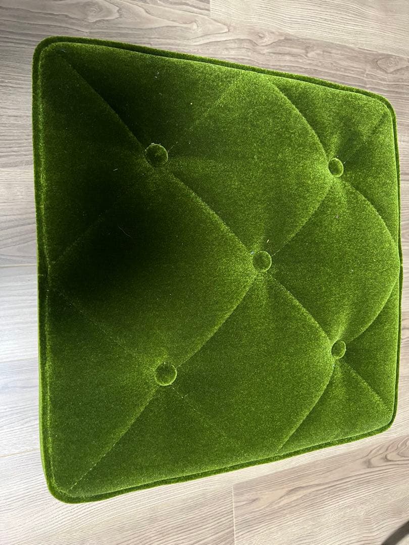 カリモク60オッドマン