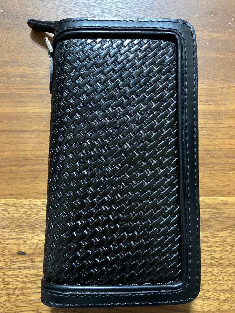 MAMA KIN’カービング長財布