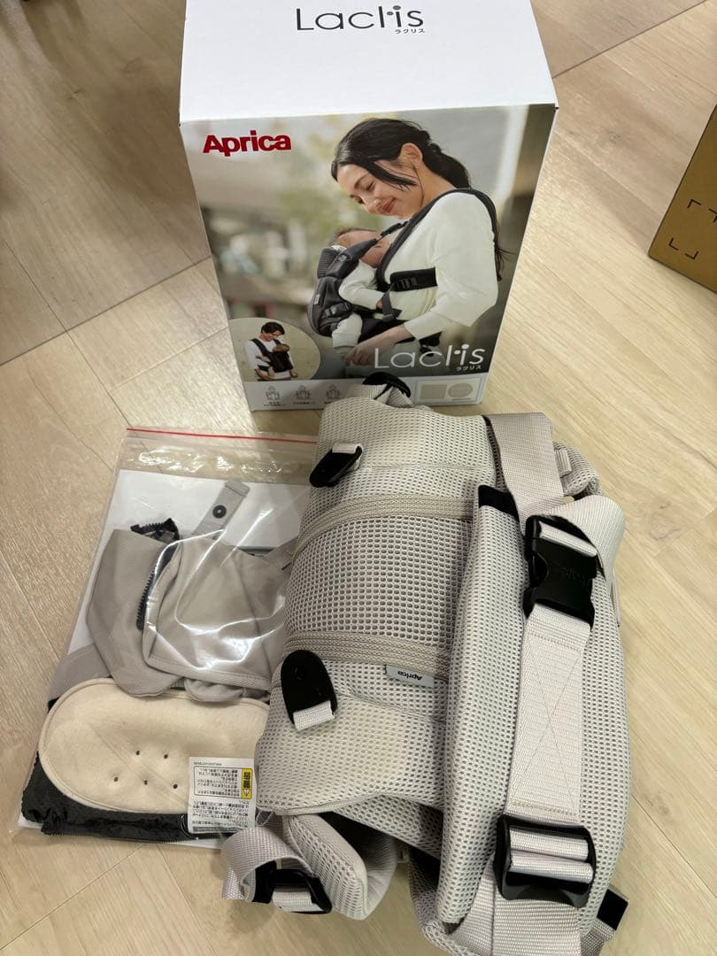 Aprica Laclis 抱っこ紐 (ホワイトアッシュ)2024年発売品 アップリカ Laclis ラクリス AB ホワイトアッシュ 抱っこひも | イオン