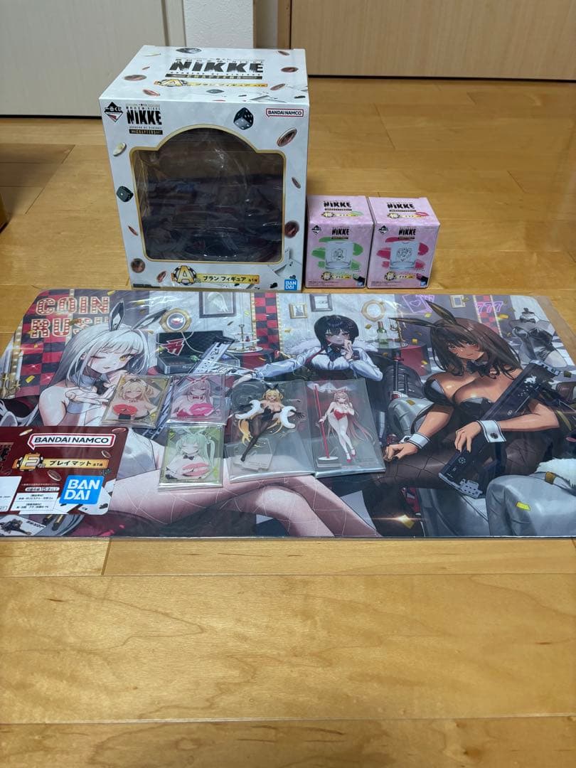 k*u様 勝利の女神 ニケ NIKKE A賞 ブラン フィギュア　プレイマット
