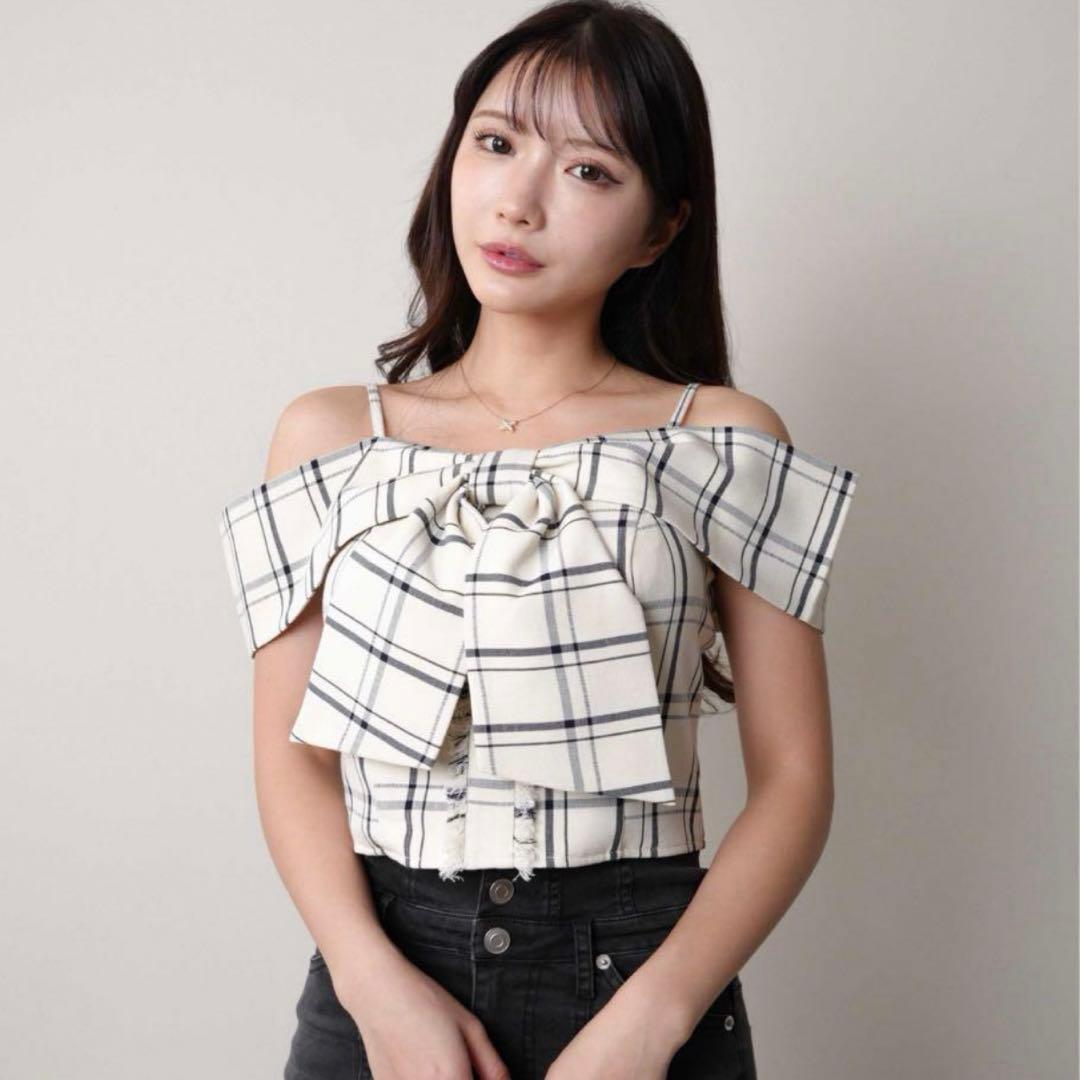 ツイードリボンオフショルトップス LIPSERVICE