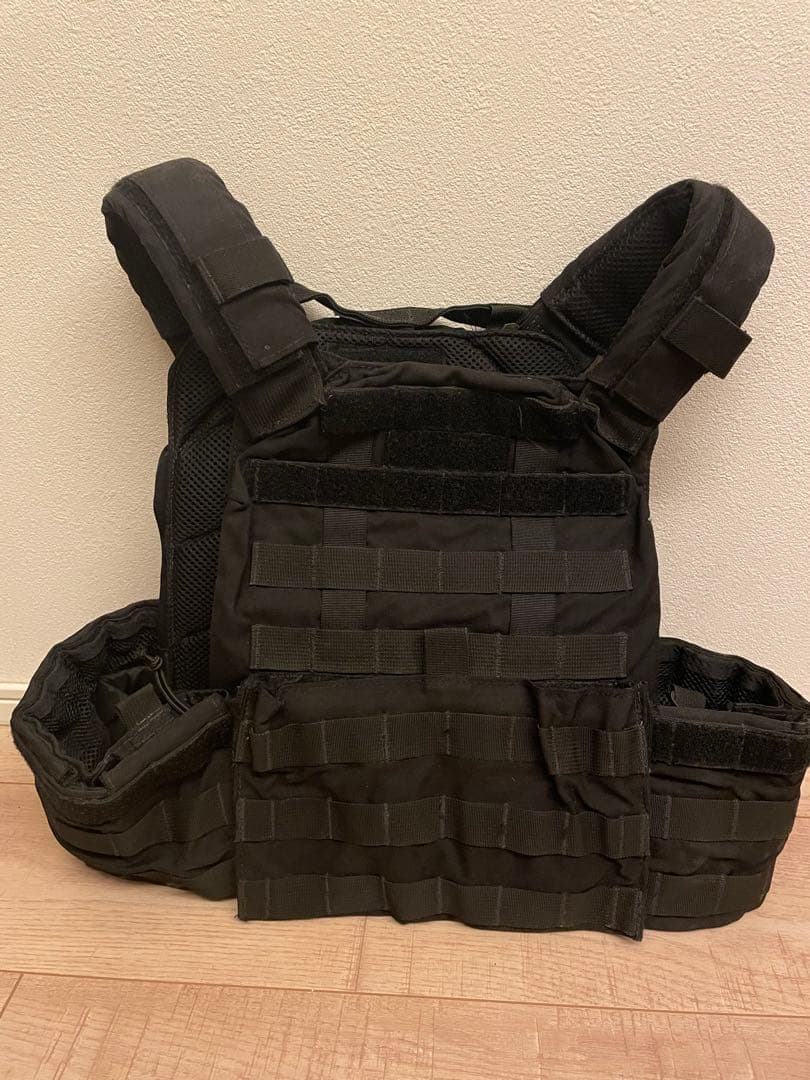 米軍放出品T3 Geronimo 2 プレートキャリア S22 Geronimo 2 Plate Carrier With Quad Release | T3 Gear