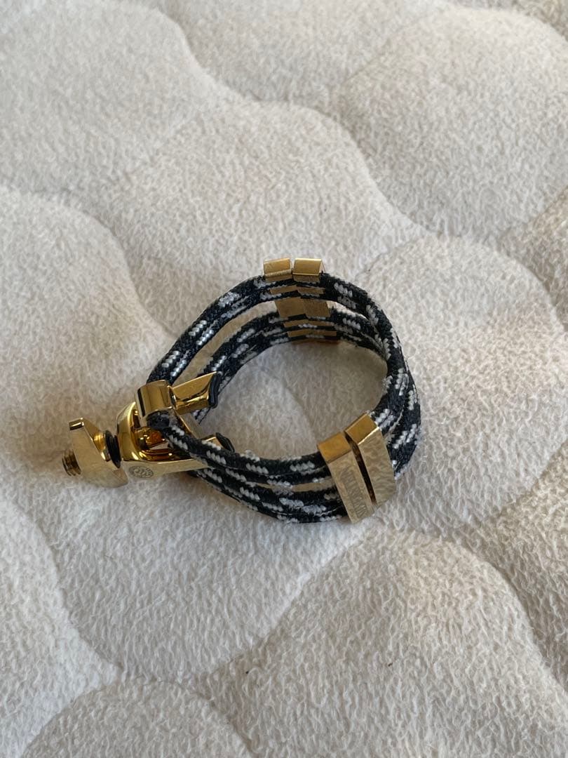 シルバースタイン アルトサックス用A-Frame CRYO4 Gold Q08A SILVERSTEIN A-FRAME CRYO4 Gold アルトサックス用リガチャー 【Size