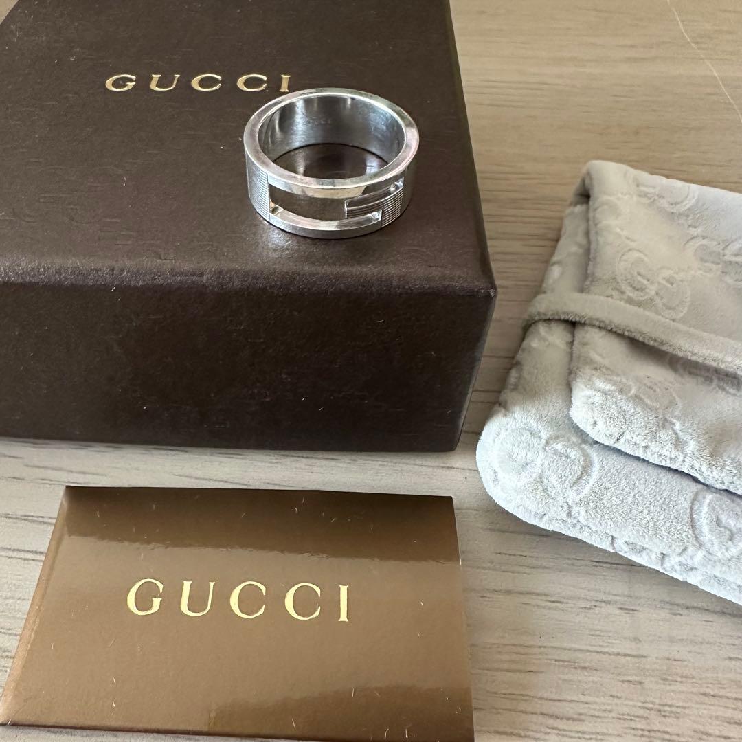 GUCCI シルバーリング 箱付