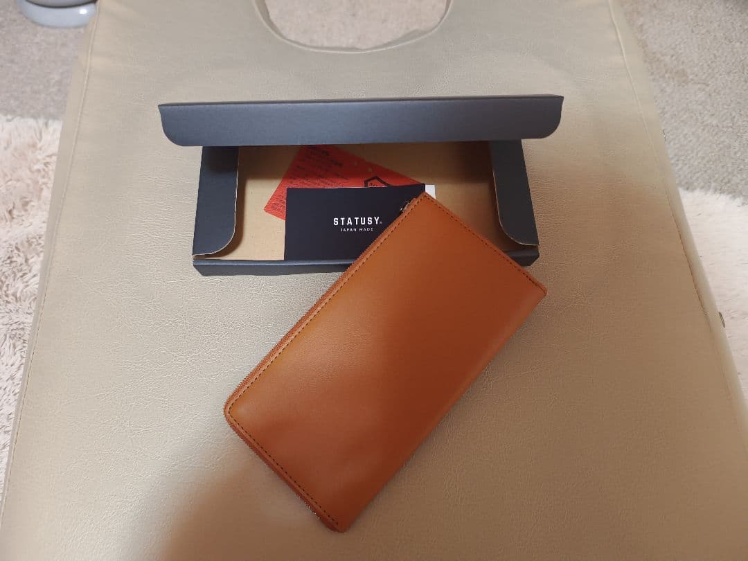 STATUSY il modo Air 長財布 キャメル（左利き用）
