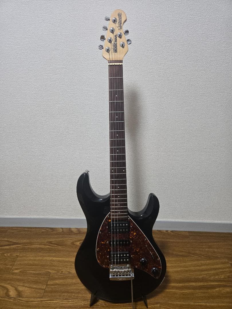 ギター MUSIC MAN Silhouette Special