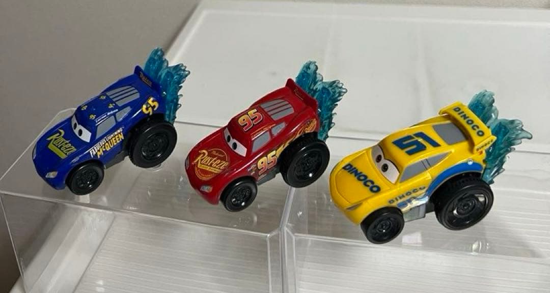 カーズ、ミニカー（マックイン、クルーズラミネス）スプラッシュレサーズ