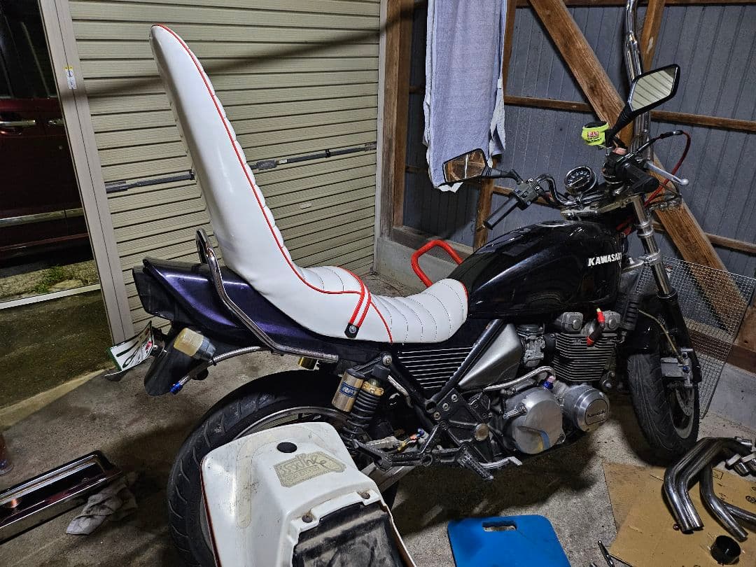 ゼファー400 ３段シート 三段 C1～C4 前期用