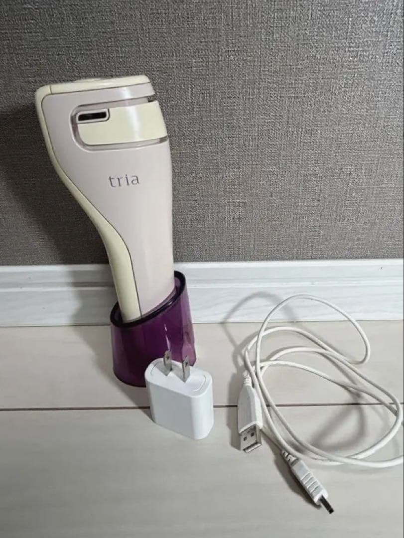 トリア スキンエイジングケアレーザー 美顔器