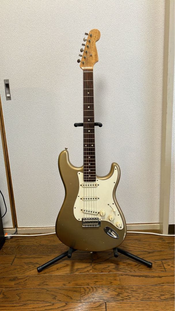 MJT ストラトタイプ　エレキギター