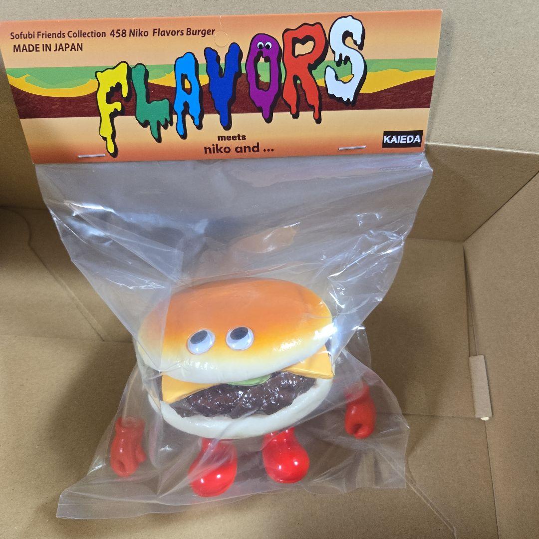 FLAVORS niko and コラボ ソフビ ハンバーガー - メルカリ