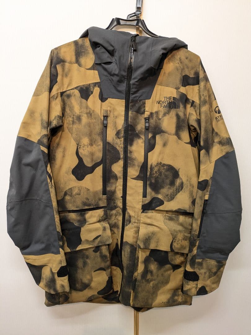 ノースフェイス フューチャーライト スノーボードウェア マウンテンパーカー
