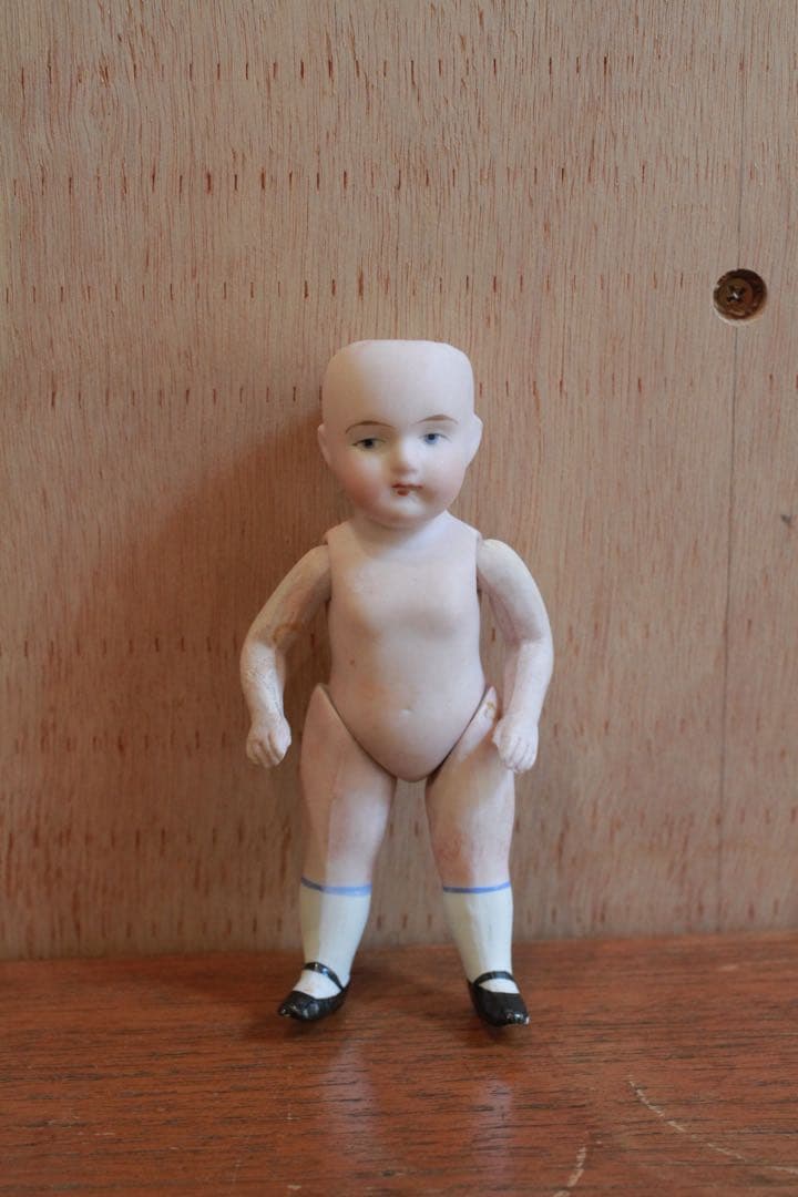 mellowアンティーク　ビスクドール　ミニョネット　SWC mellow様専用アンティーク ビスクドール ミニョネット SWC - メルカリ