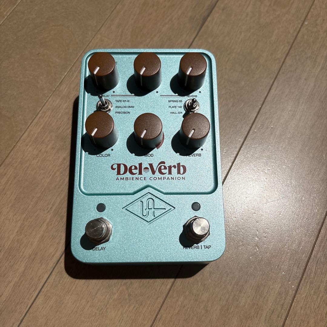 UAFX Del-Verb ギターエフェクター
