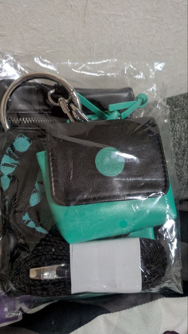 Adotomy ストラップポーチ　大阪