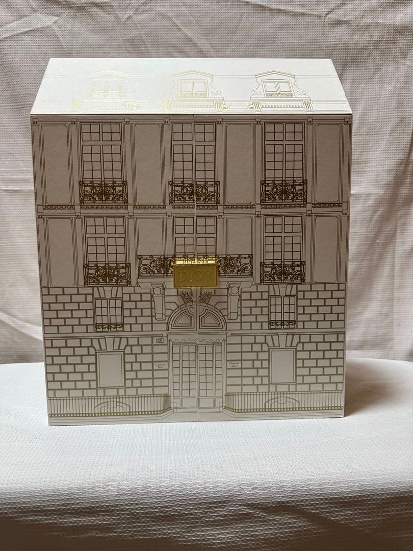 ディオール2023 アドヴェントカレンダー ディオール］ディオール アドヴェント カレンダー［2023年 11月発売