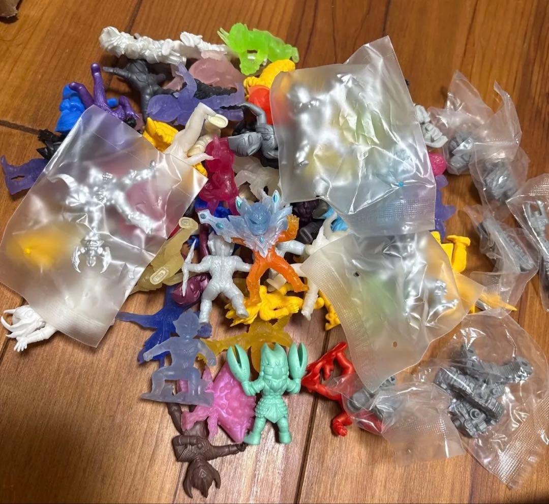 ウルトラマン英雄集結50体以上セット 放送開始50年記念「ウルトラレプリカ ウルトラマンレオ 50th