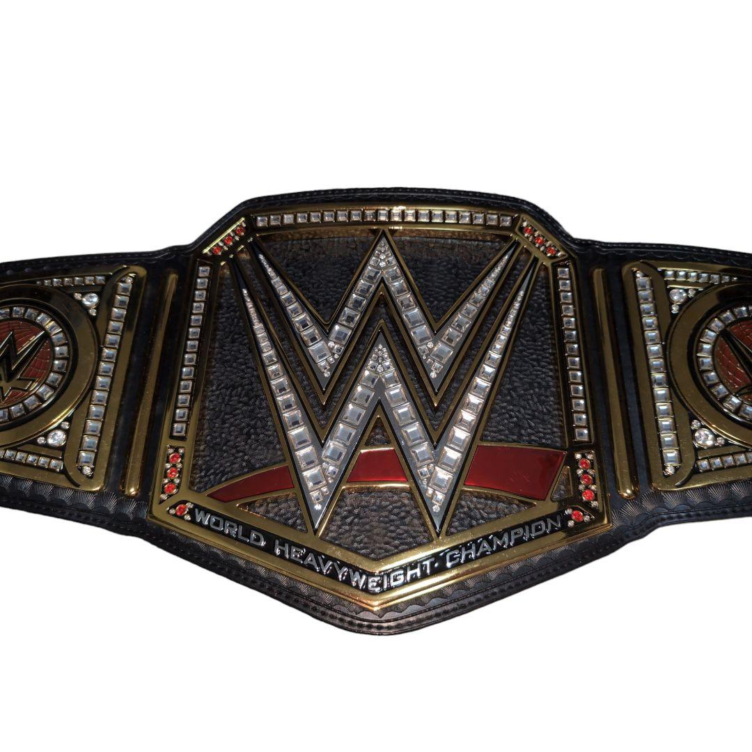 美品】WWE チャンピオンベルト レプリカ ビッグロゴ 公式 1/1 - メルカリ