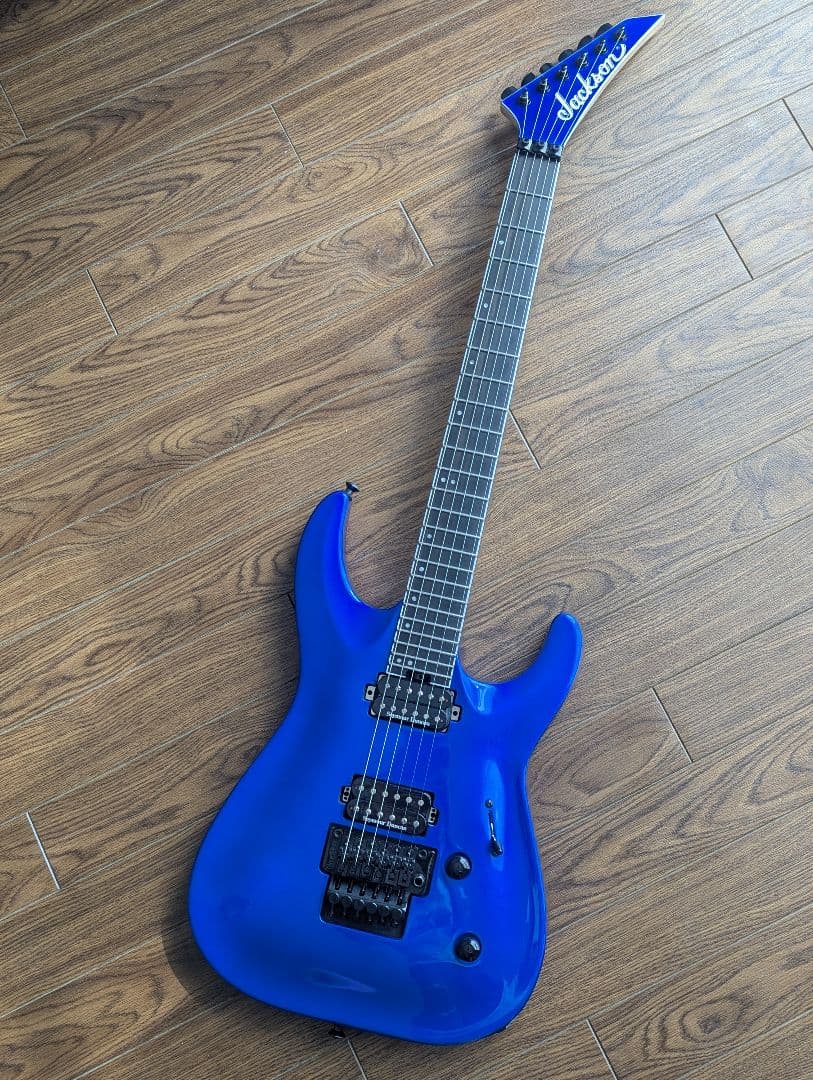 Jackson ジャクソン Pro Plus Dinky DKA