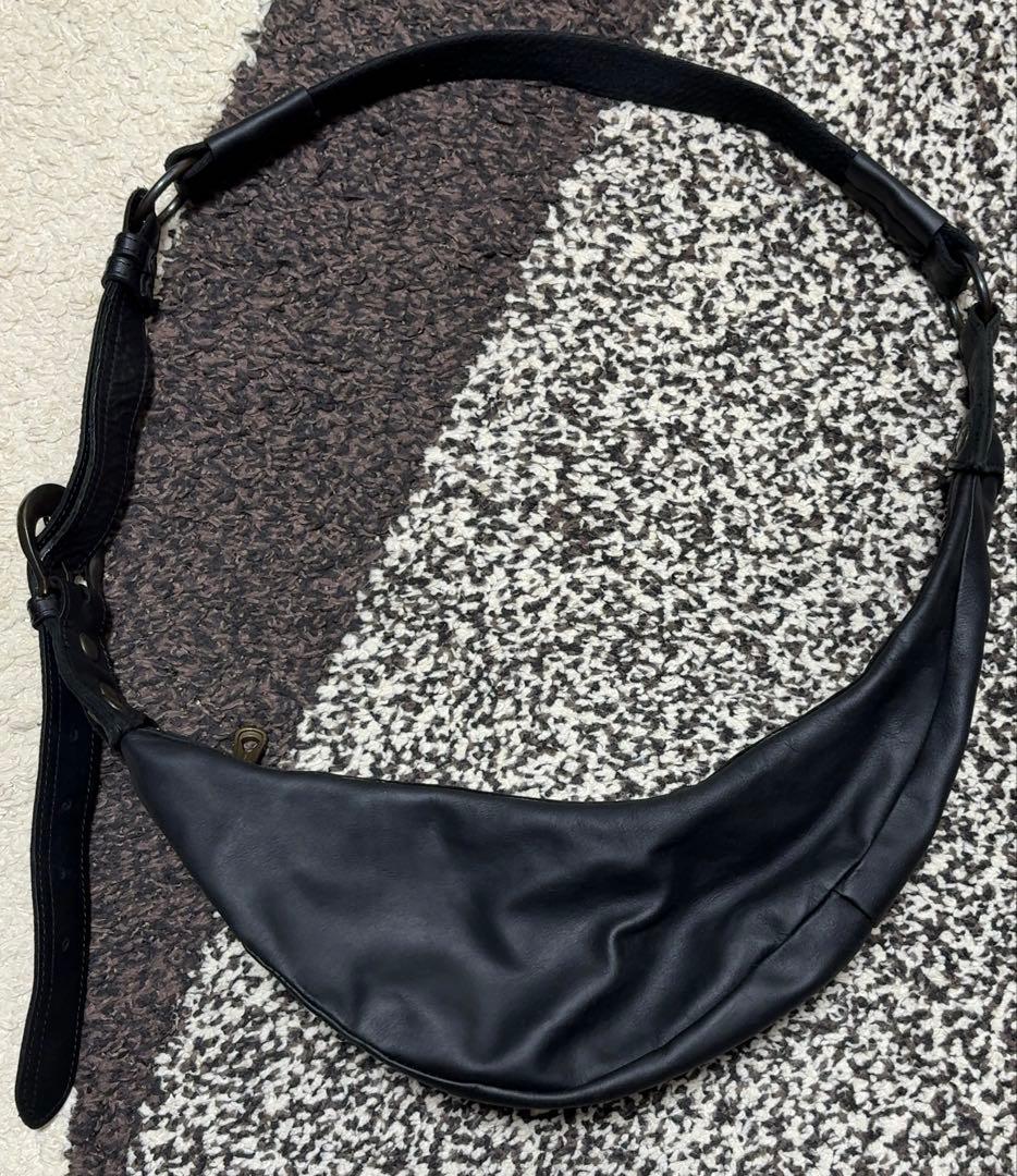 【美品】alfredoBANNISTER レザーショルダーバッグ 三日月バッグ