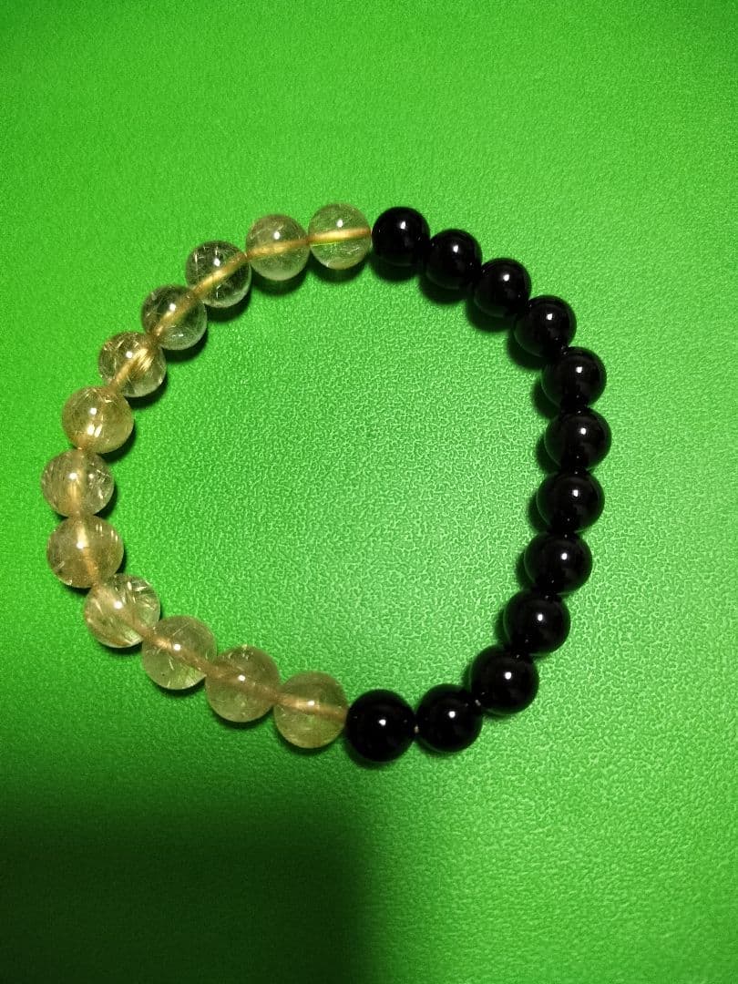 ヒカル ReZARDクォーツ】ルチル×オニキス ストーンマーケット - メルカリ