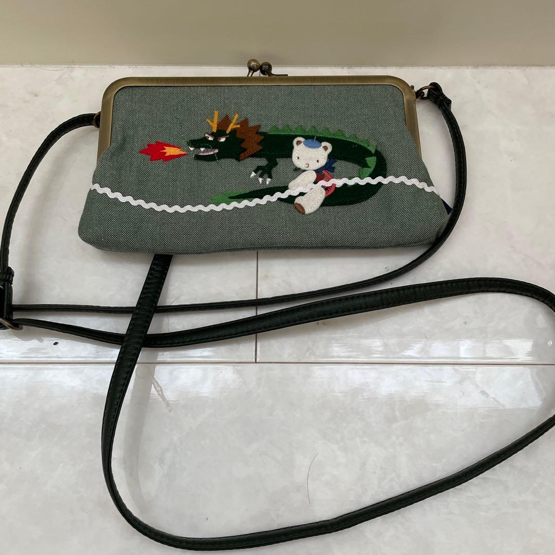 ファミリア✕ビームス　コラボ　ショルダーバック