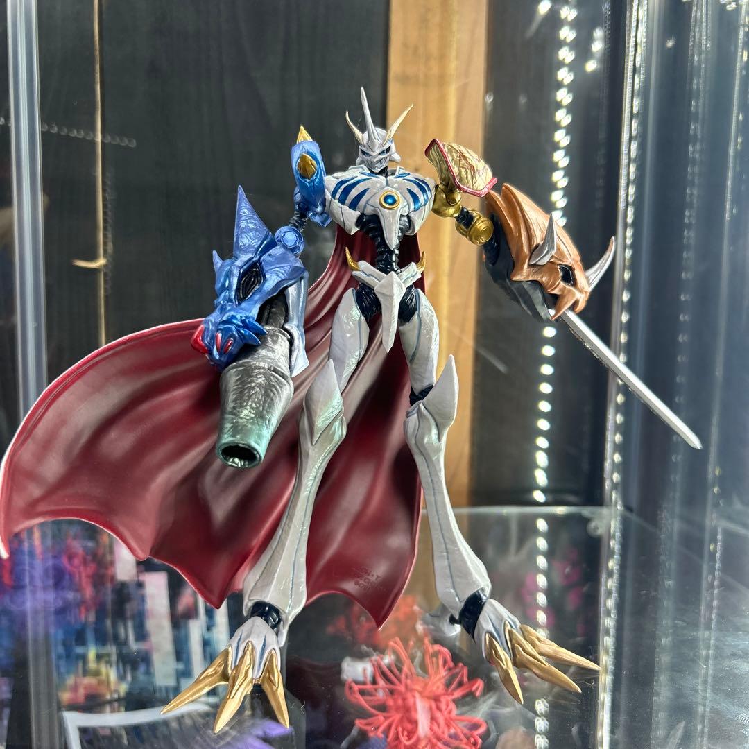 デジモン 一番くじ フィギュア オメガモン A賞 - メルカリ