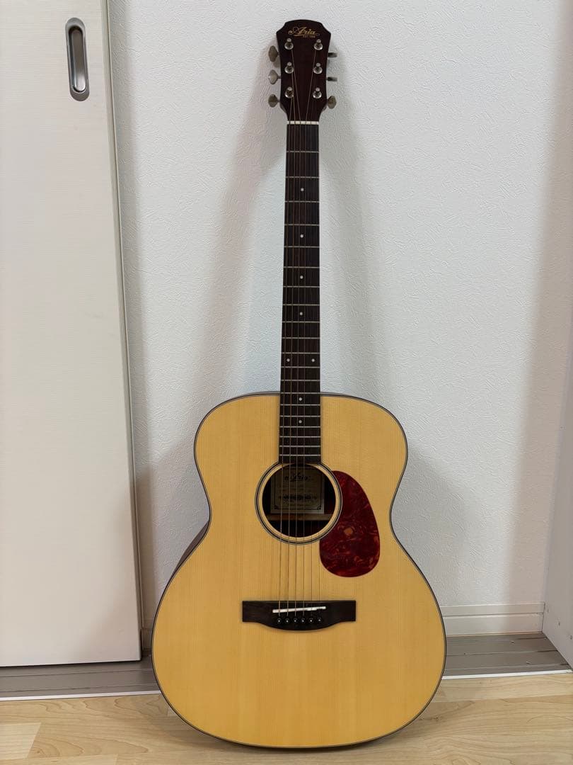 Aria アコースティックギター